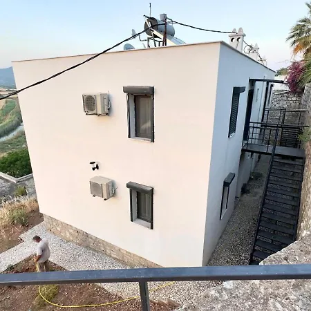 Feriehus Lueks Deniz Ve Doga Manzarali Yazlik Ev Dalaman